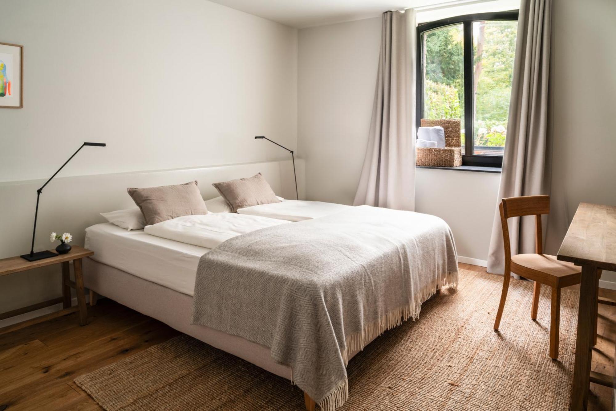 Hotel Lohauser Hof デュッセルドルフ エクステリア 写真