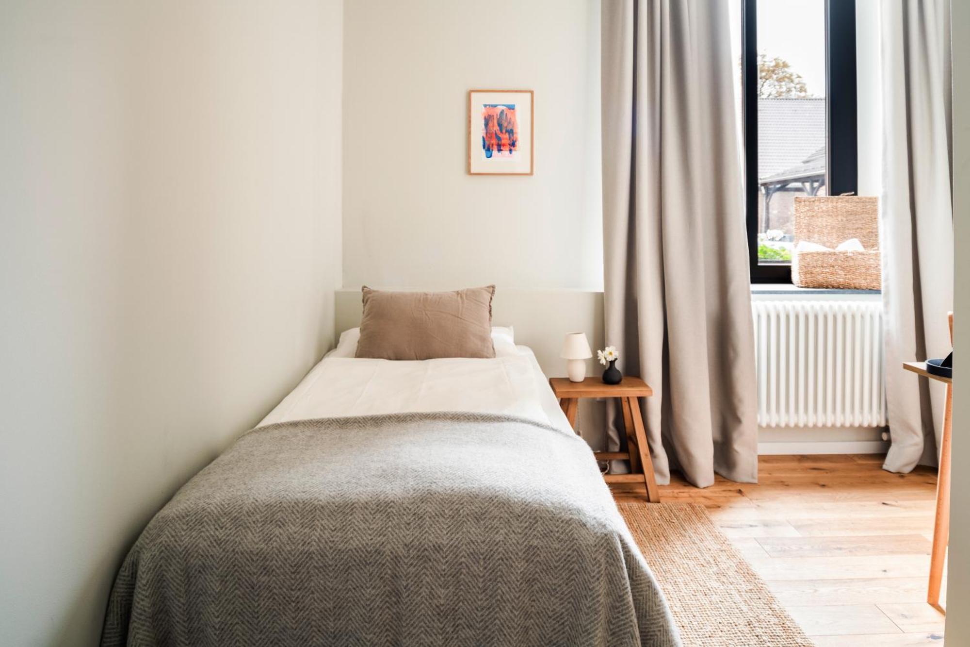 Hotel Lohauser Hof デュッセルドルフ 部屋 写真