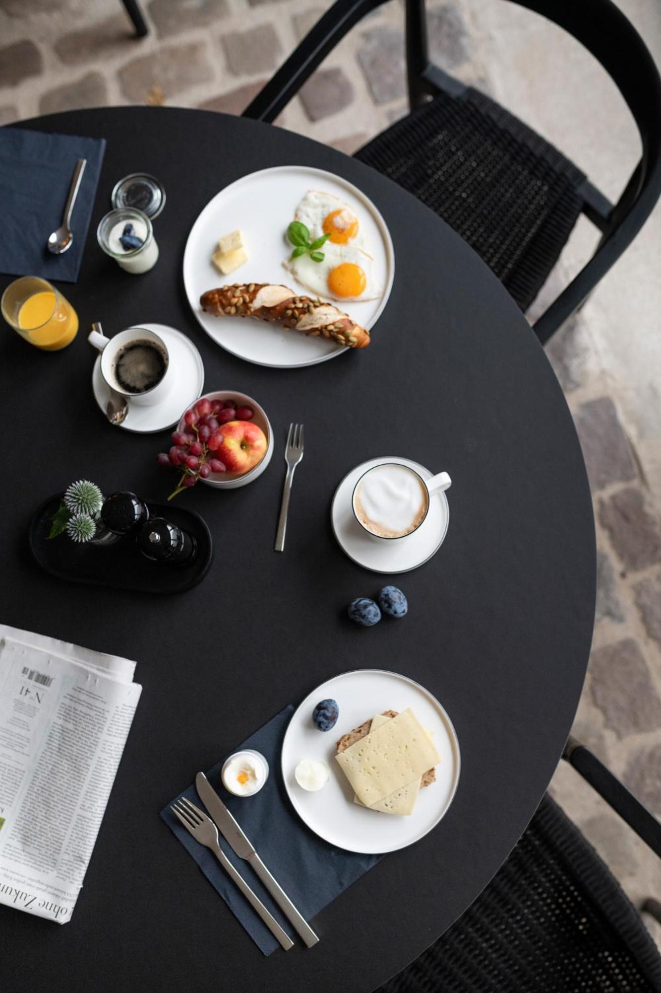 Hotel Lohauser Hof デュッセルドルフ エクステリア 写真