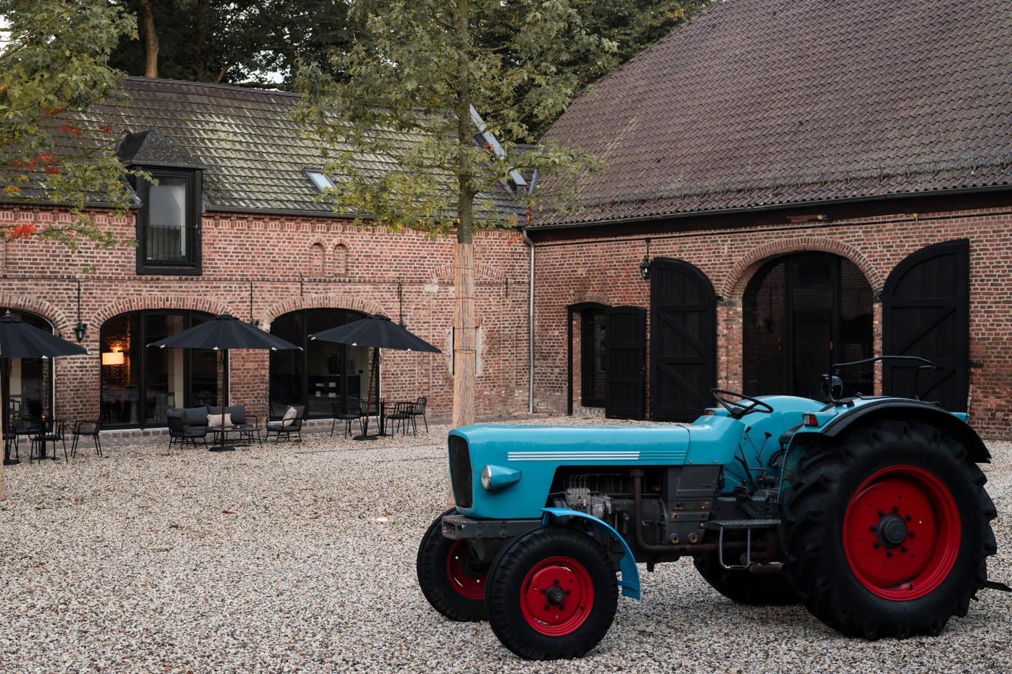 Hotel Lohauser Hof デュッセルドルフ エクステリア 写真